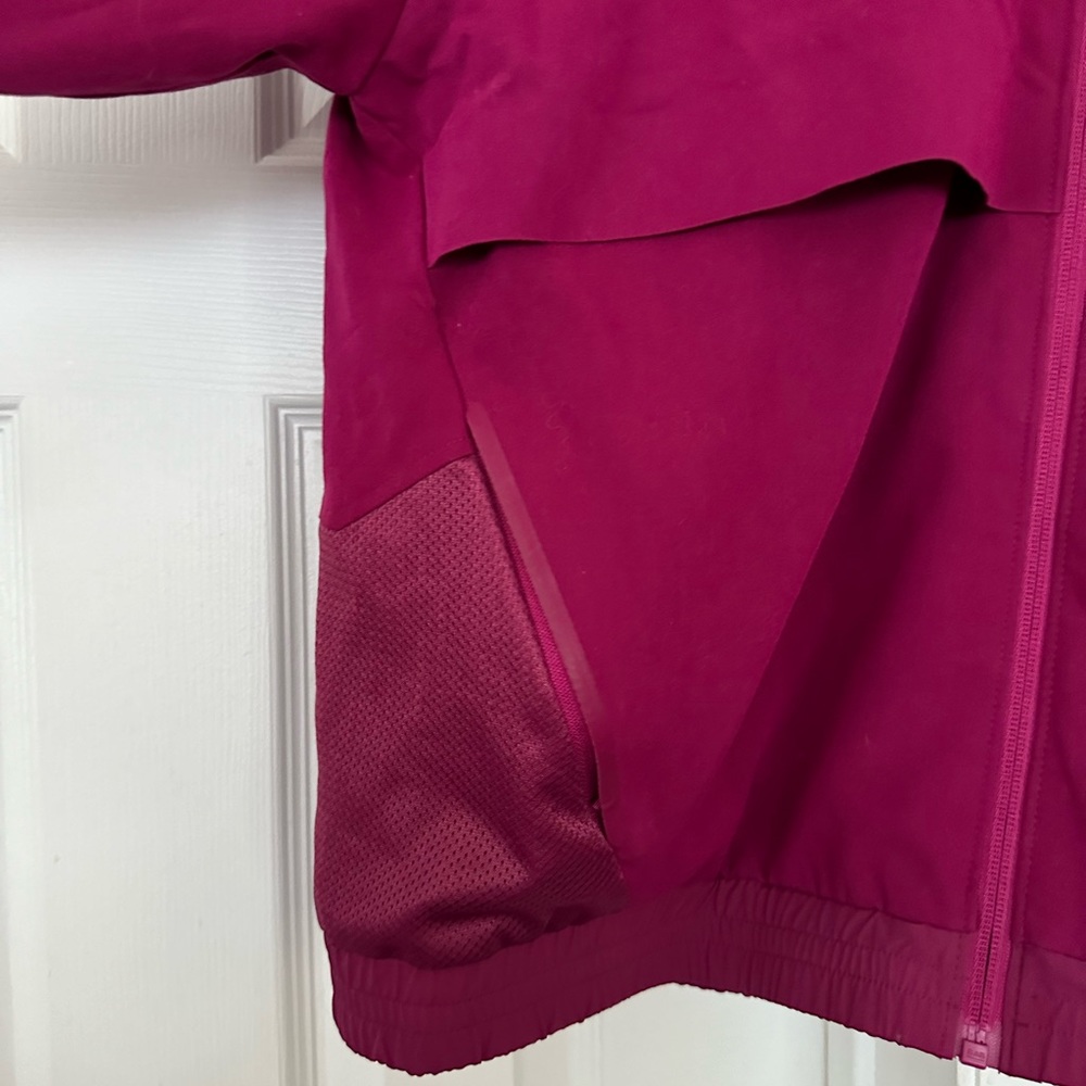 Excellent condition Figs jacket medium